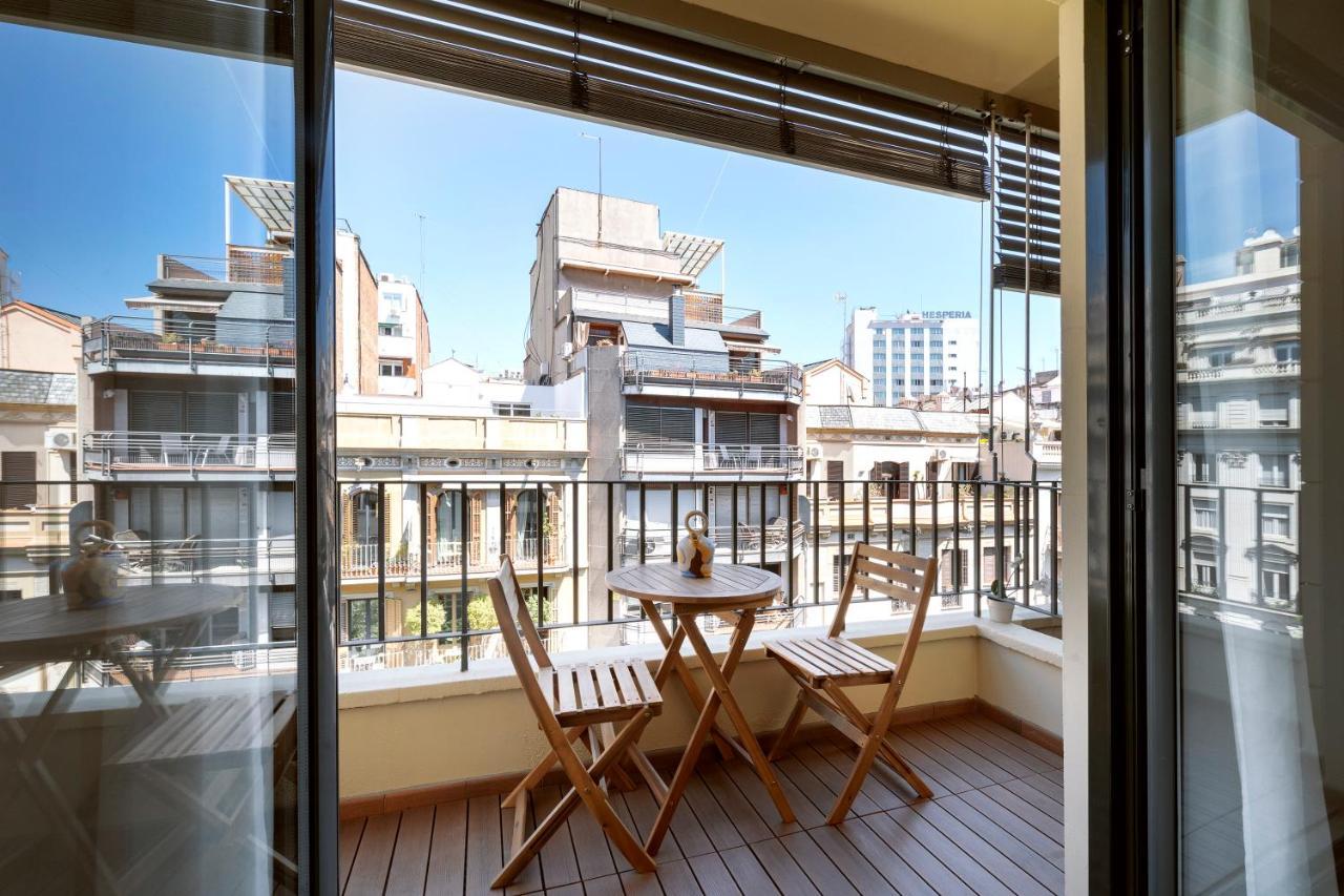 C211 Barcelona Apartments ภายนอก รูปภาพ