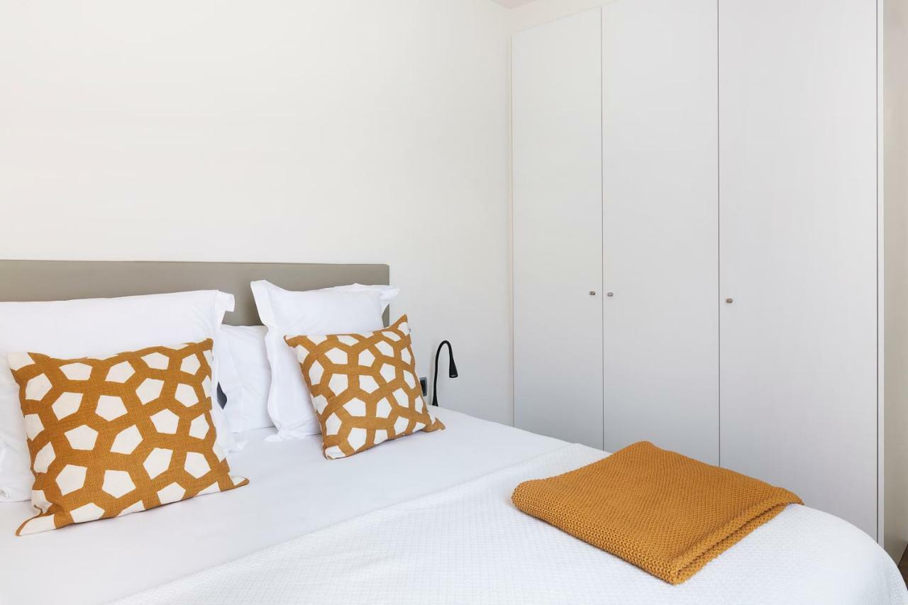 C211 Barcelona Apartments ภายนอก รูปภาพ