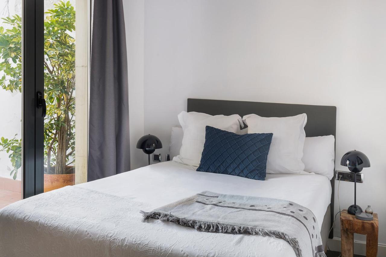 C211 Barcelona Apartments ภายนอก รูปภาพ